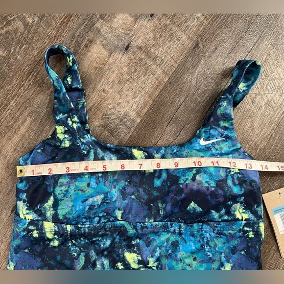 Nike Women's Essentials Scoop Neck Tankini Top- Size Medium - Picture 4 of 5